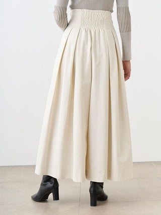 High-Waisted Volume Pants in ivory, Premium Fashionable Women's Pants at SNIDEL USA.