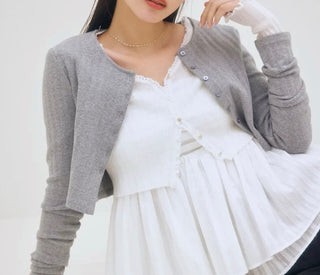 How to Style Sheer and Lightweight Layers Without Making the Outfit Feel Busy