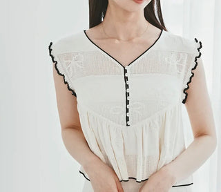The Polished Set Formula: Knit Tops, Skirts, and Skorts That Look Finished Fast