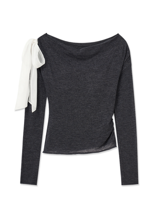 Shoulder Ribbon Knit Top