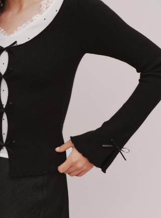Front Bow Knit Top