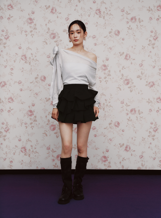Shoulder Ribbon Knit Top