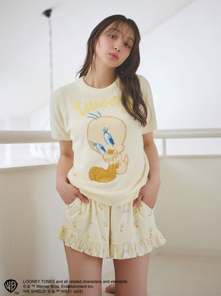 Cozy Tweety Bird Graphic Tee in Yellow at Premium Fashionable Women's Tops Collection at SNIDEL USA
