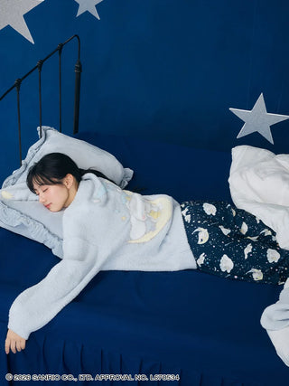 【Cinnamoroll】 Knit Cardigan with Designed Buttons