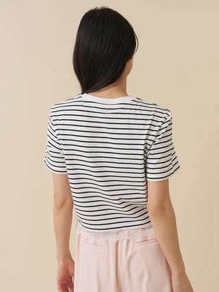【Chacott】Lace-Trim T-Shirt