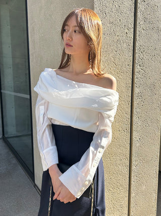  Sheer Off Shoulder Blouse in white, A Premium, Fashionable, and Trendy Women's Tops at SNIDEL USA