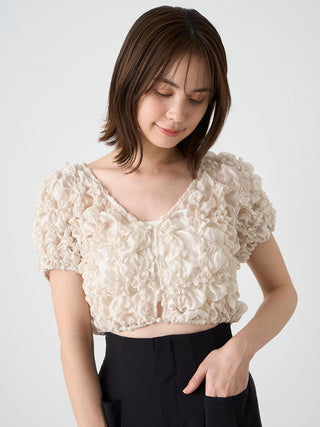 Random Shirring Pullover in IVORY, Premium Fashionable Women's Tops Collection at SNIDEL USA.