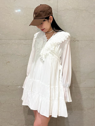 Cotton Like Ruffle Collar Tunic