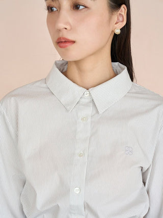 Ribbon Motif Logo Shirt in White, Premium Fashionable Women's Tops Collection at SNIDEL USA