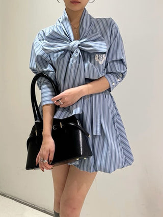 Low Ribbon Blouse