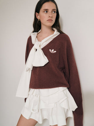 Low Ribbon Blouse