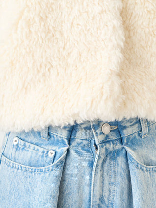 Sustainable Boa Soft Fuzzy Cropped Jacket