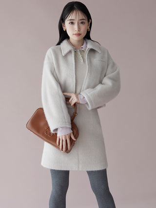 Cozy Cropped Wool Jacket in Ivory, Premium Women's Outwear at SNIDEL USA