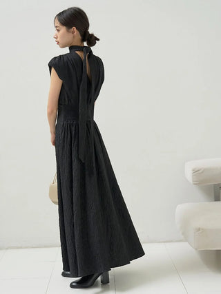 Sleeveless Plunge Neck Maxi Dress in BLACK, Luxury Women's Dresses at SNIDEL USA.