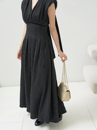 Sleeveless Plunge Neck Maxi Dress in BLACK, Luxury Women's Dresses at SNIDEL USA.