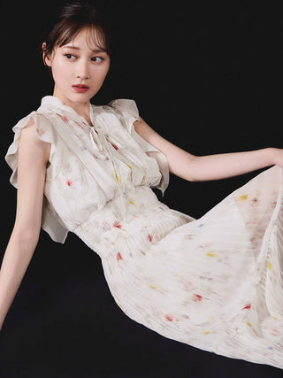 Sustainable Ribbed Waist Pleated Dress