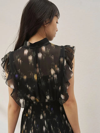 Sustainable Ribbed Waist Pleated Dress