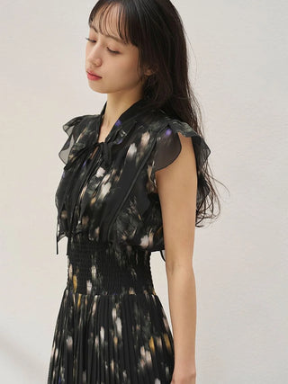 Sustainable Ribbed Waist Pleated Dress