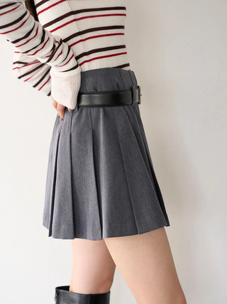 Belted Pleated Mini Skirt in Gray, Premium Fashionable Women's Skirts & Skorts at SNIDEL USA