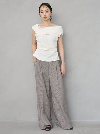 Checked SNIDEL Belted Tuck Pants styled with a white asymmetric-neck top and dark open-toe heels.