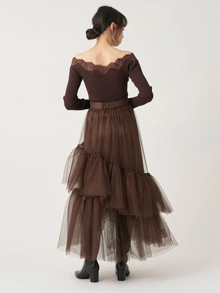Full-length back view of the brown SNIDEL Asymmetrical Tulle Volume Skirt styled with a matching knit top.