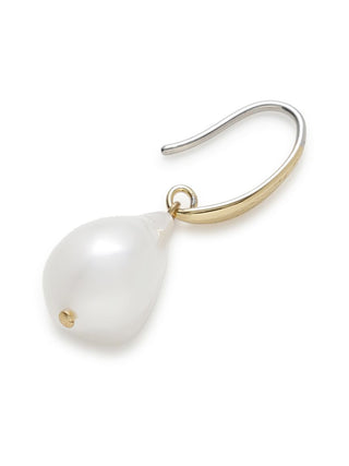 Pearl Variegated Earrings in style B, Premium Women's Fashionable Earrings at SNIDEL USA.