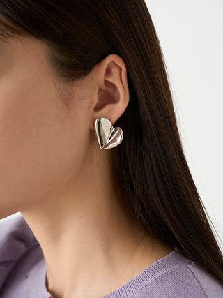 Heart Plate Pierced Earrings in SILVER, Premium Women's Fashionable Earings at SNIDEL USA.