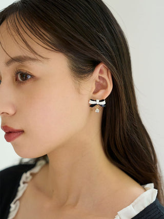 Motif Earrings