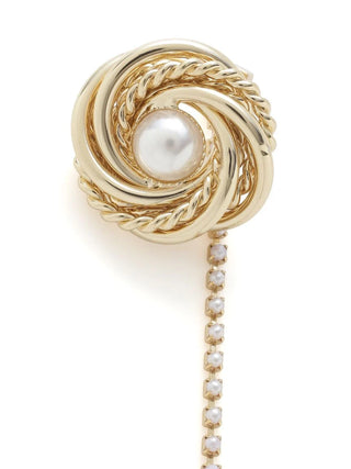 Vintage-Inspired Motif Earrings