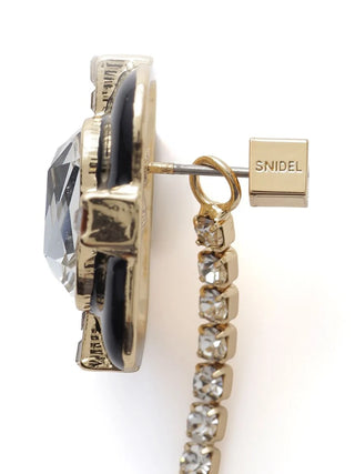 Vintage-Inspired Motif Earrings
