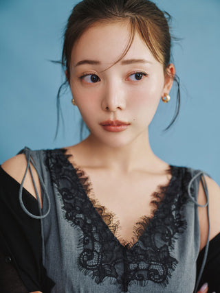 Minimal Metal Stud Earrings