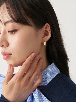 Minimal Metal Stud Earrings