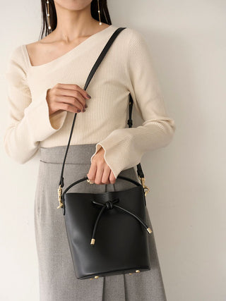 Bucket Bag in Black, Premium Women's Fashionable Bags, Pouches at SNIDEL USA