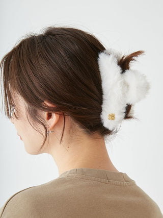 Faux Fuzzy Hair Claw in WHITE, Premium Women's Hair Accessories at SNIDEL USA.