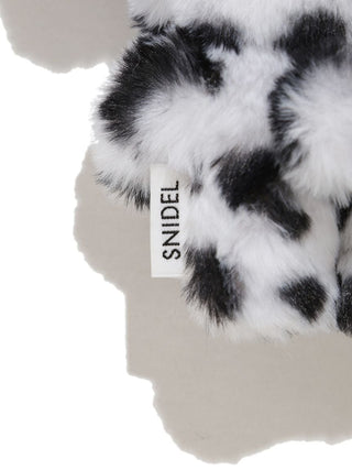 Moffy Hug Friend Charm