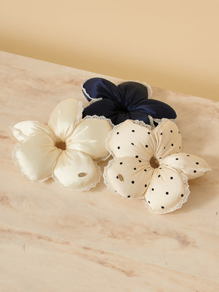 Flower Scrunchie