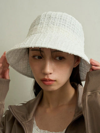 Variation Bucket Hat in White, Premium Fashionable & Trendy Women's Hats & Headwear at SNIDEL USA