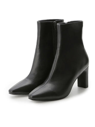 Fitted Ankle Boots in Black, Premium Footwear, Shoes & Slippers at SNIDEL USA