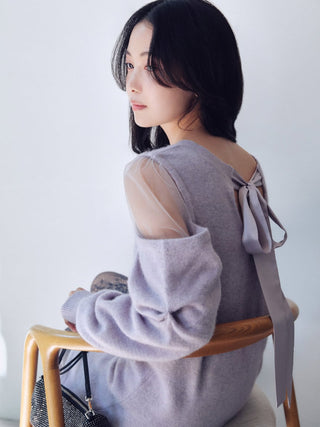 See-through shoulder knit dress