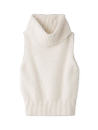Fur Sleeveless Turtle Tops in ivory, Premium Fashionable Women's Tops Collection at SNIDEL USA