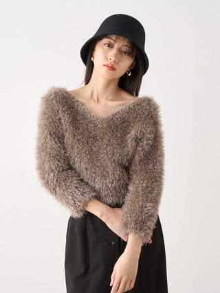  Shiny Faux Fur Crop Top in gray beige, Premium Fashionable Women's Tops Collection at SNIDEL USA