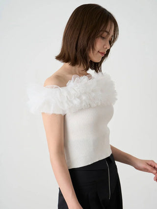 Off-Shoulder Ruffle Neck Knit Top in White at Premium Fashionable Women's Tops Collection at SNIDEL USA 