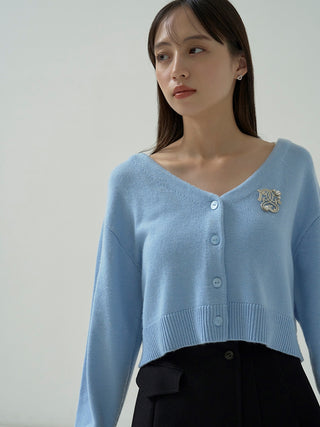 Brooch Cropped Cardigan in Light Blue, Premium Women's Fashionable Cardigans, Pullover at SNIDEL USA