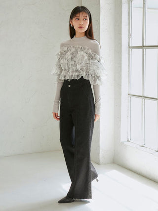 Tulle off-shoulder docking knit pullover