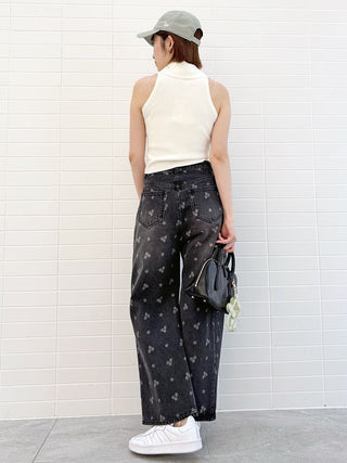 Sustainable Knit Pullover with Collar