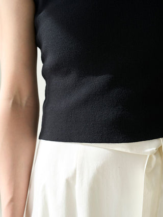 Sustainable Knit Pullover with Collar