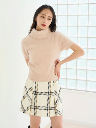 Fox Fur Turtle Pullover