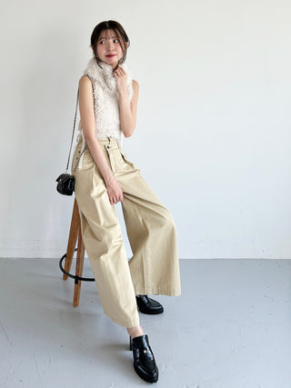 Faux Fur Sleeveless Knit Pullover