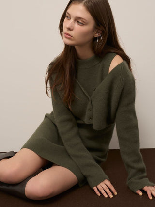 Raccoon Ribbed Short Cardigan