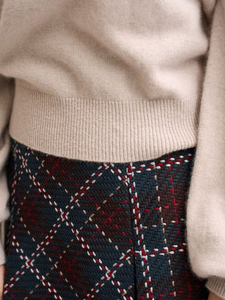 See-through shoulder knit pullover